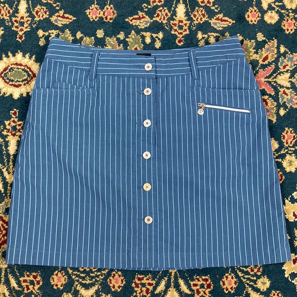 🍄Daily Sports A Swedish Story Stripe Skirt